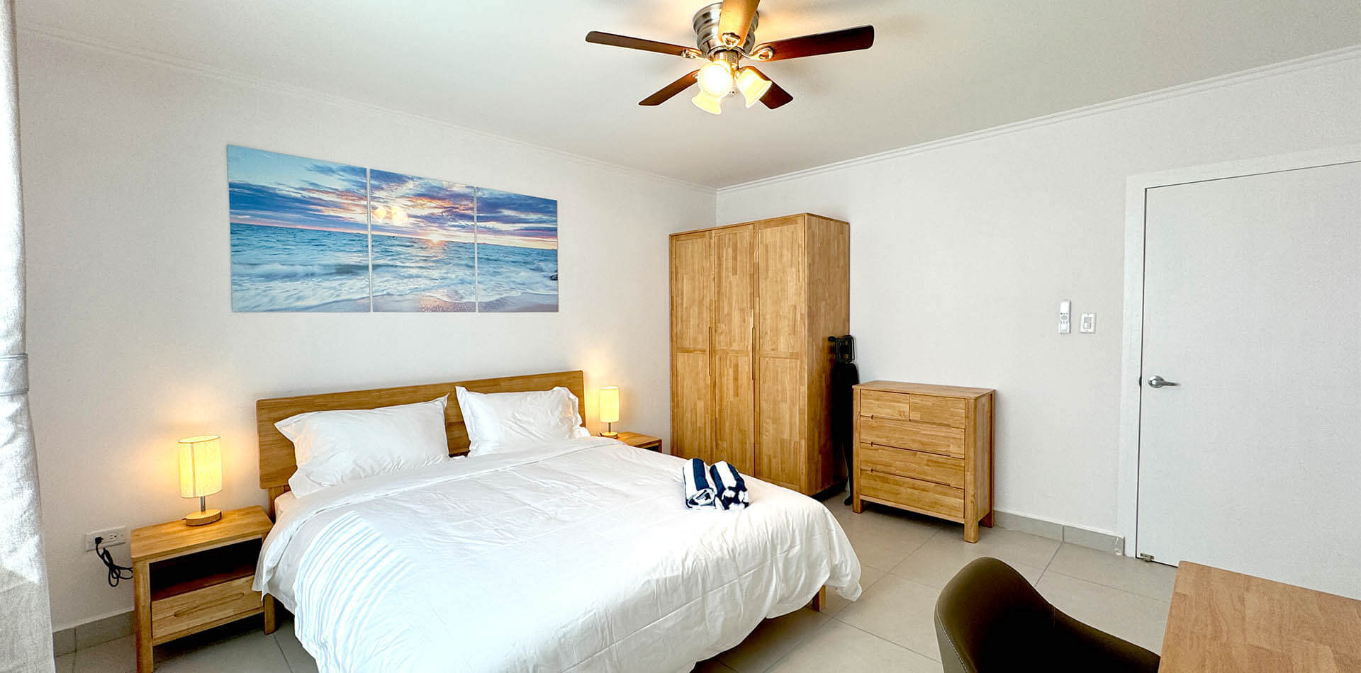 Bon Bini Suites Aruba One Bedroom One Bathroom King Bed